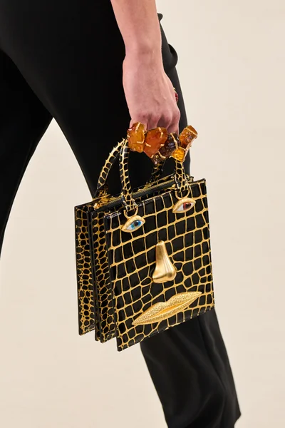 Look 62